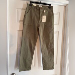 NEW Letter To Juliet L.T.J. Olive green cargo pocket pants style lp216 Size 29